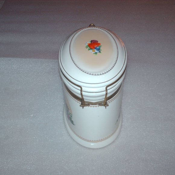 Knotts Berry Farm ceramic advertising canister - Picture 3 of 9